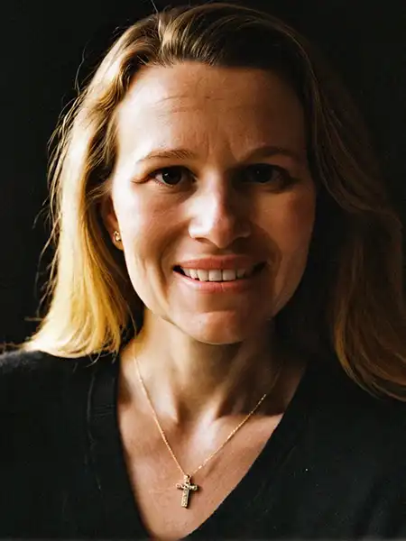 Profile picture of Christine Marksberry.